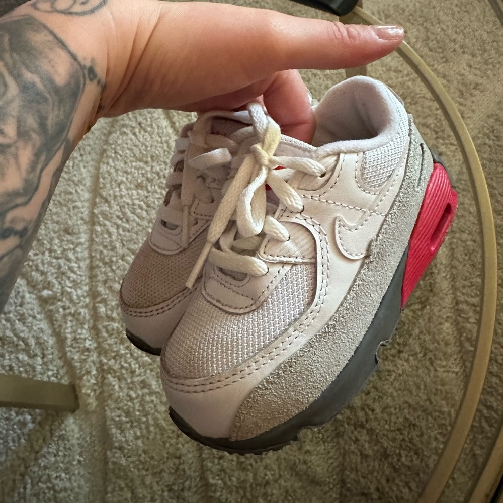 Nike toddler boys shoe 8c